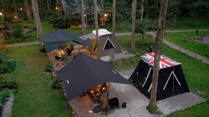 ริมธาราแคมป์ปิ้ง