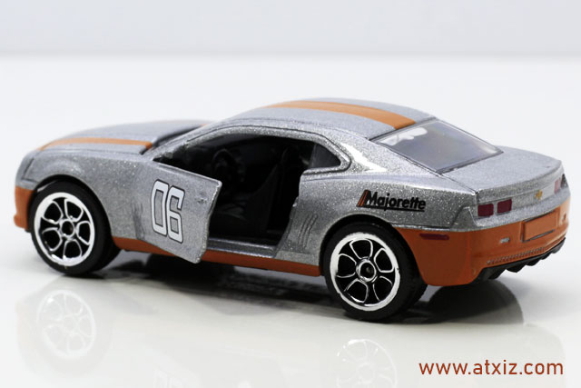 Chevrolet Camaro Racing