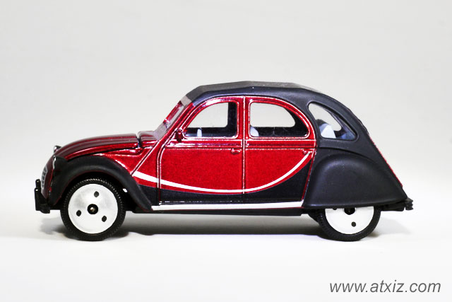 Majorette Citroen 2CV Red Black Engine