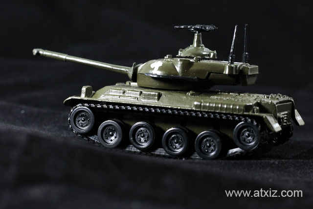 Die cast Tank