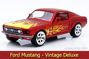 Majoette Ford Mustang