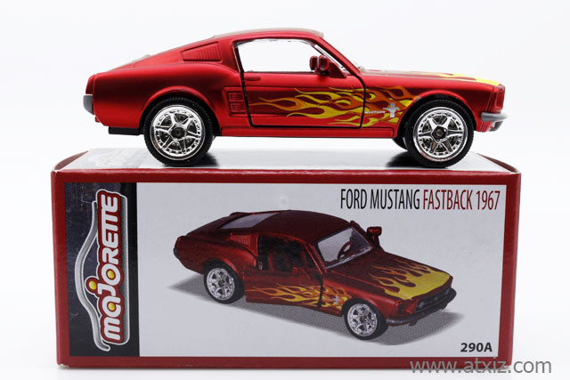 MAJORETTE 212052019-Vintage Deluxe Metal Series-Ford Mustang Mach flammes