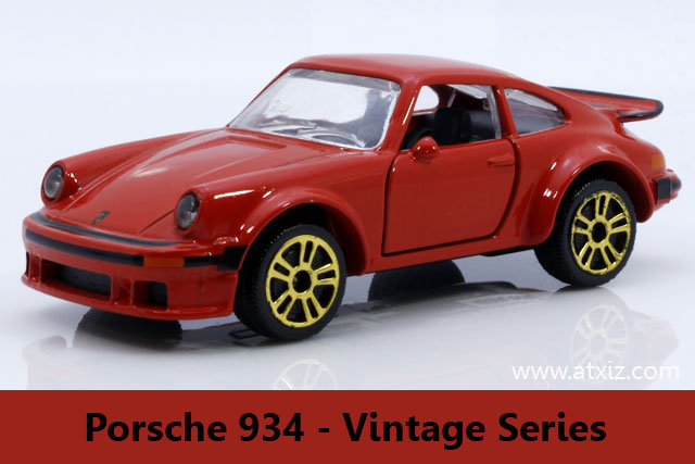 รถโมเดล Porsche 934 Vintage สีแดง