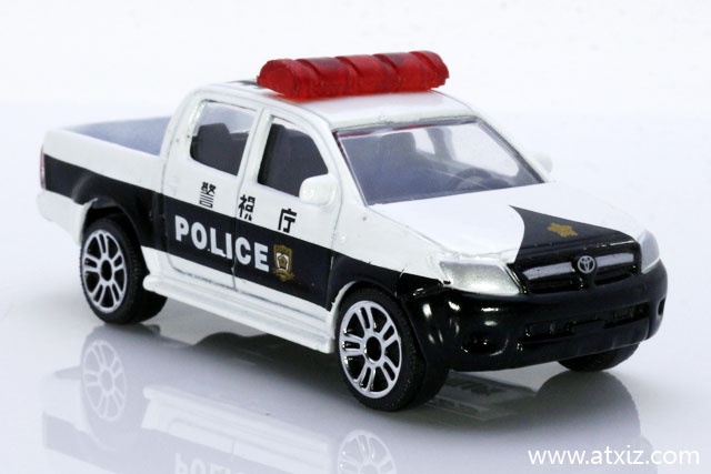 Toyota Hilux Vigo Japan Police