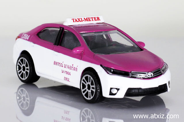 Majorette Thai Taxi White Pink