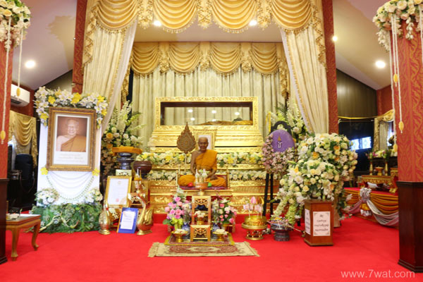 วัดไผ่ล้อม จังหวัดพระนครศรีอยุธยา วัดไผ่ล้อม จังหวัดพระนครศรีอยุธยา